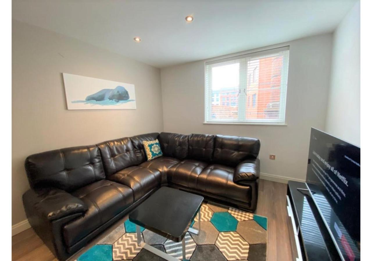 24-7 Secured City Centre Apartments With Free Underground Parking And Wifi Birmingham Exterior photo
