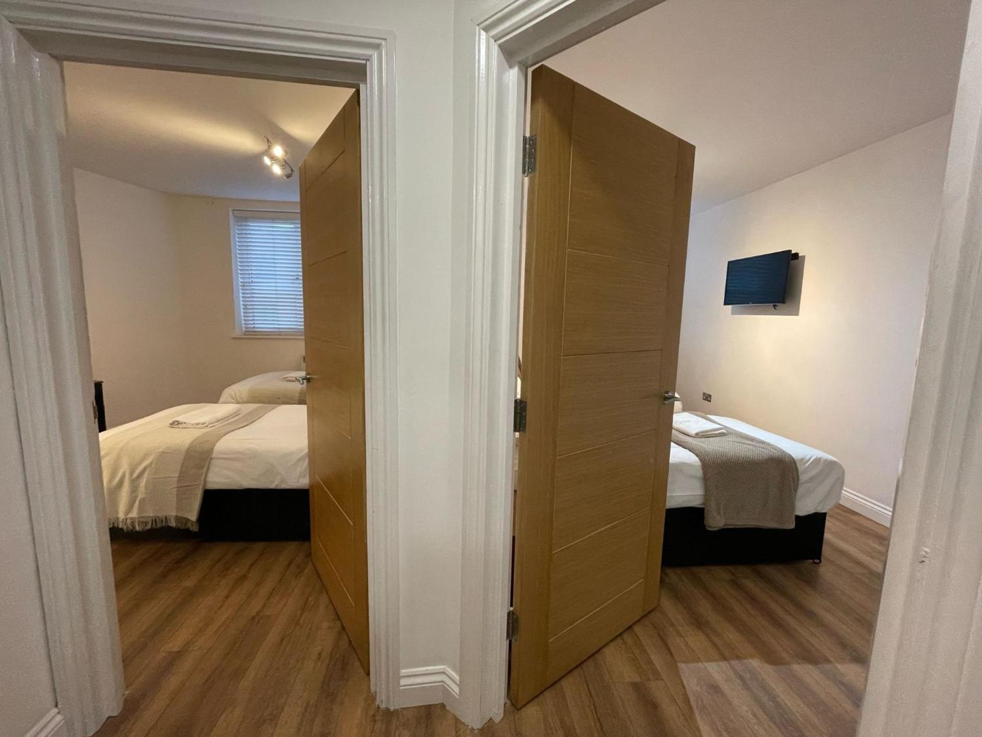 24-7 Secured City Centre Apartments With Free Underground Parking And Wifi Birmingham Exterior photo